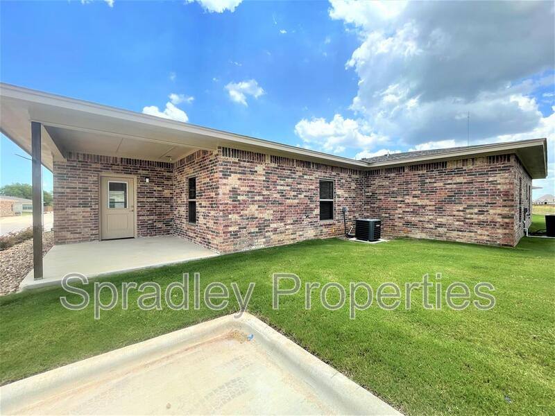 Apartment for rent at 1065B Hibiscus Dr, Belton, TX 76513