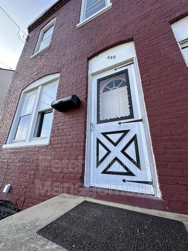 Townhouse for rent at 422 Hillside Ave, Lancaster, PA 17603