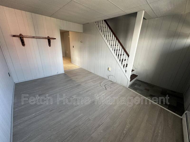 Townhouse for rent at 422 Hillside Ave, Lancaster, PA 17603