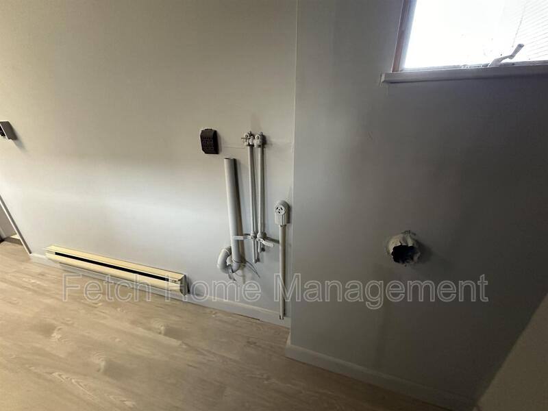 Townhouse for rent at 422 Hillside Ave, Lancaster, PA 17603