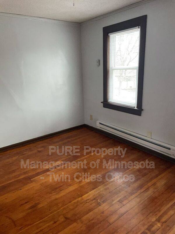 Apartment for rent at 1215 Galtier St, Saint Paul, MN 55117
