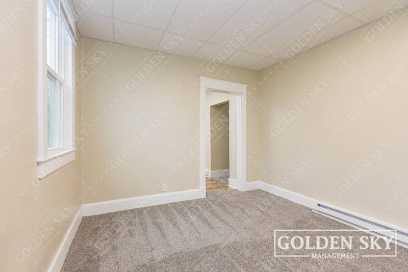 Apartment for rent at 219 E Willard St #1, Muncie, IN 47302