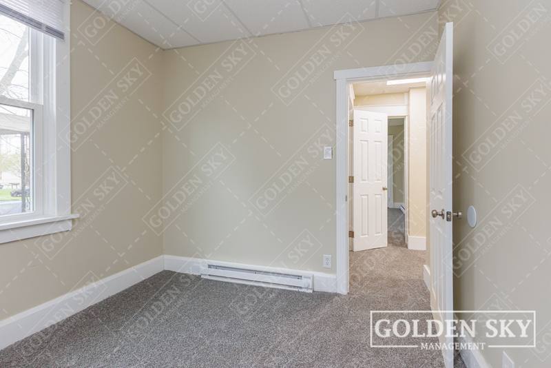 Apartment for rent at 219 E Willard St #1, Muncie, IN 47302