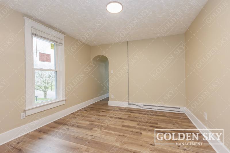 Apartment for rent at 219 E Willard St #3, Muncie, IN 47302
