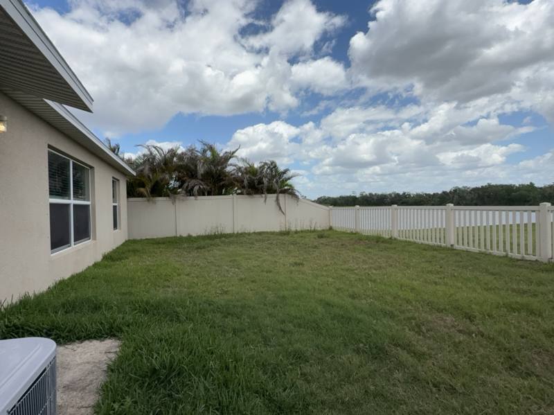 House for rent at 17134 White Mangrove Dr, Wimauma, FL 33598