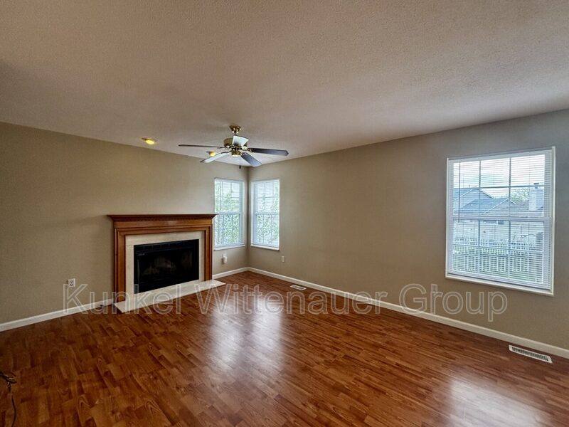 House for rent at 720 Cedar Mill Dr, Belleville, IL 62221