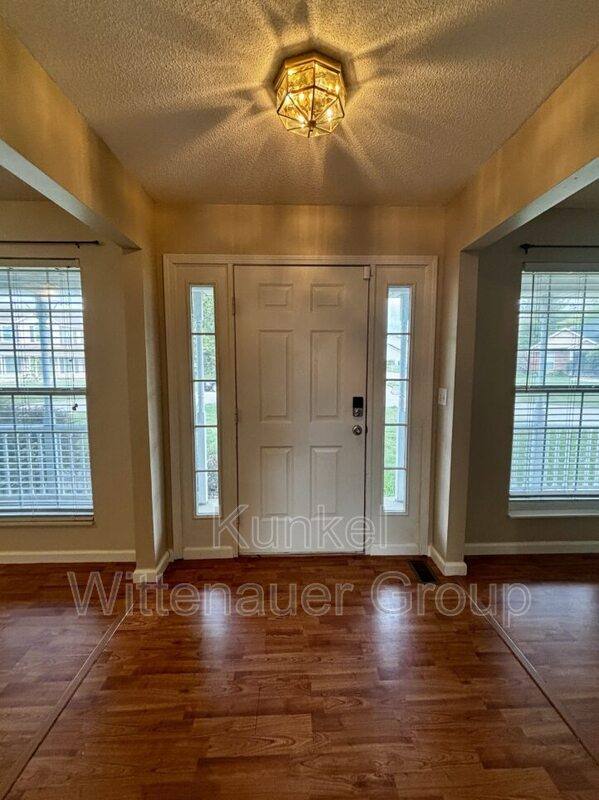 House for rent at 720 Cedar Mill Dr, Belleville, IL 62221