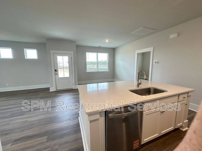 Townhouse for rent at 2235 Sweetspire St, Leland, NC 28451