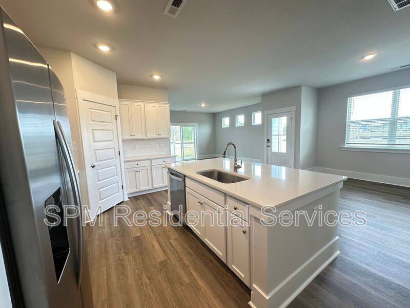 Townhouse for rent at 2235 Sweetspire St, Leland, NC 28451
