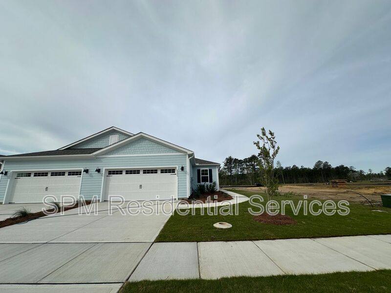 Townhouse for rent at 2235 Sweetspire St, Leland, NC 28451