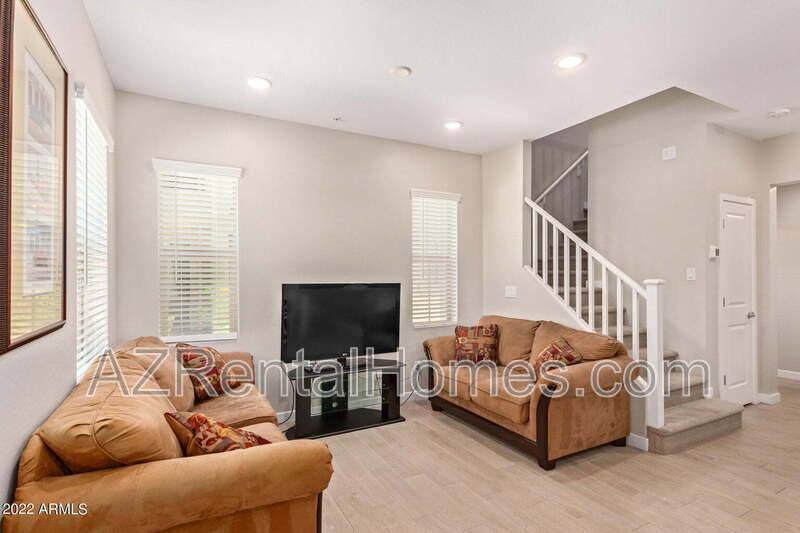 Townhouse for rent at 155 N Lakeview Blvd #136, Chandler, AZ 85225