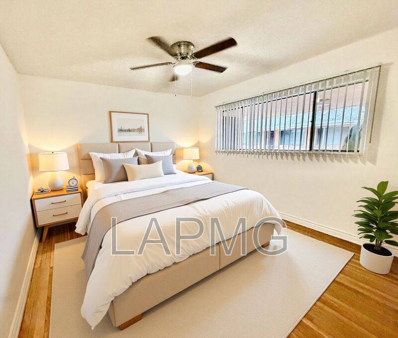Apartment for rent at 956 Wilcox Ave #12, Los Angeles, CA 90038