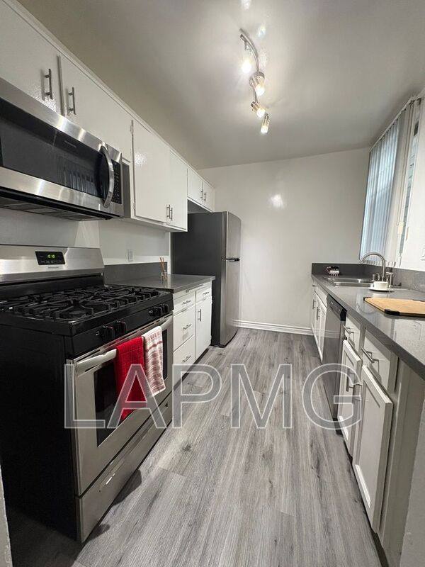 House for rent at 1029 N Ardmore Ave #12, Los Angeles, CA 90029
