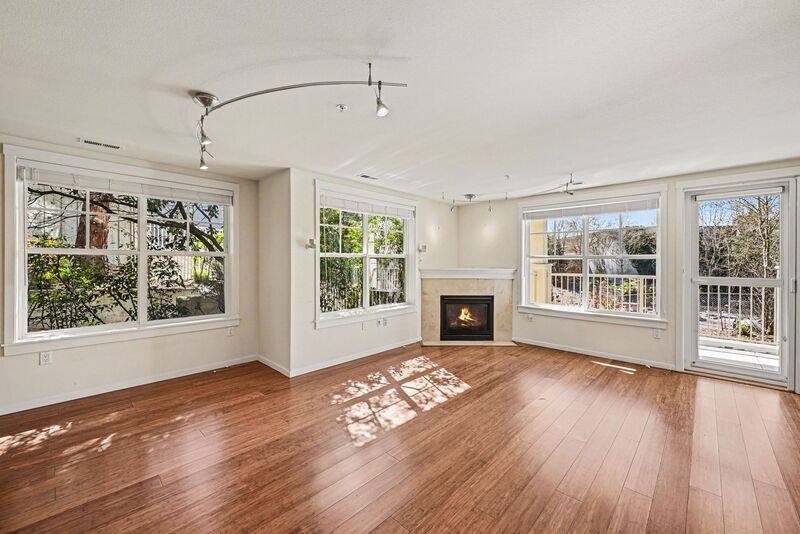 Condo for rent at 2901 NE Blakeley St #128, Seattle, WA 98105
