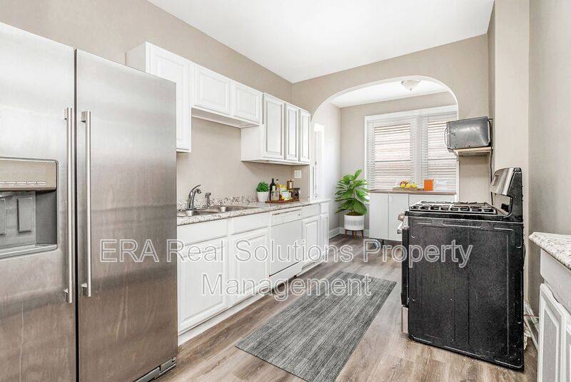 Apartment for rent at 979 Burton Ave, Cincinnati, OH 45229