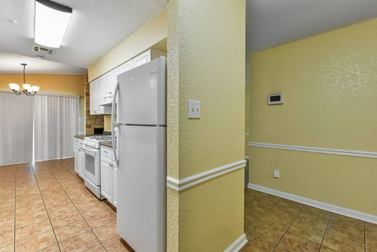 Townhouse for rent at 1149 Royal Crest Dr, Killeen, TX 76549