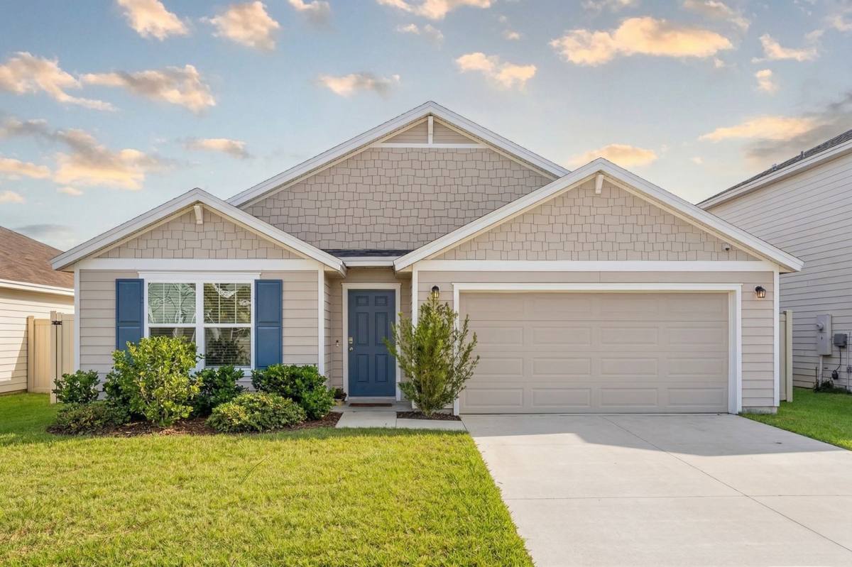 House for rent at 2181 NW 247th Dr, Newberry, FL 32669