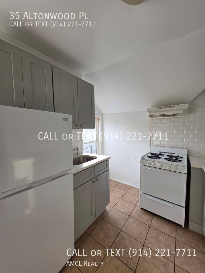 Apartment for rent at 35 Altonwood Place, Yonkers, NY 10710