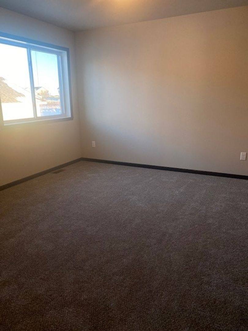 House for rent at 6761 71st Ave S, Horace, ND 58047