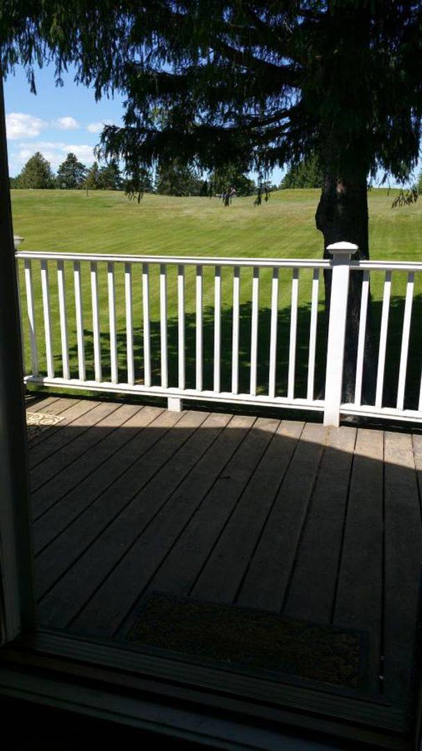 Apartment for rent at 344 Pine Hill Rd, Newport, VT 05855