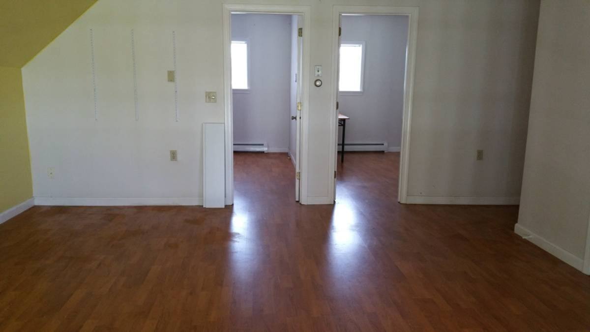 Apartment for rent at 344 Pine Hill Rd, Newport, VT 05855