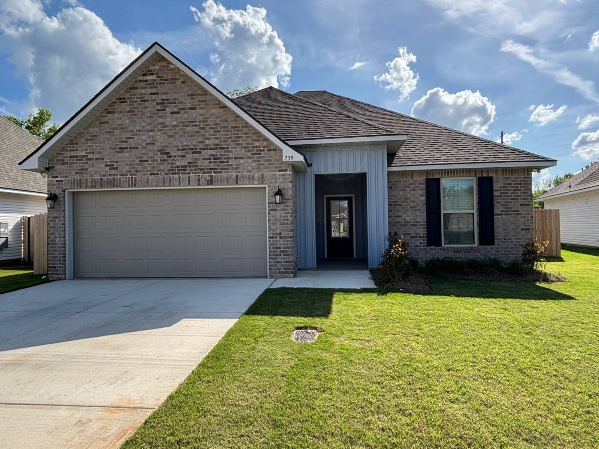 House for rent at 739 Venecia Dr, Bossier City, LA 71111