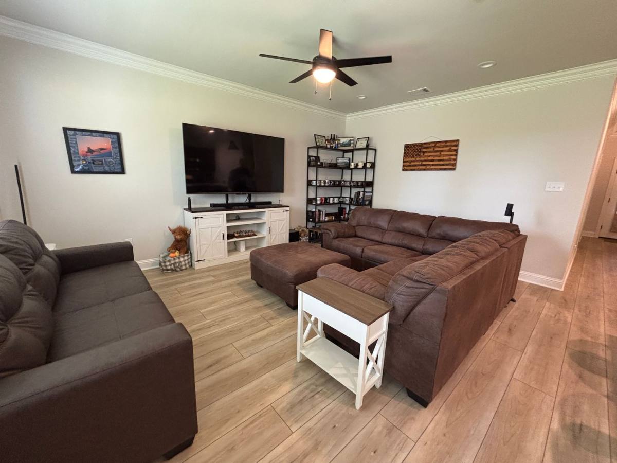 House for rent at 739 Venecia Dr, Bossier City, LA 71111