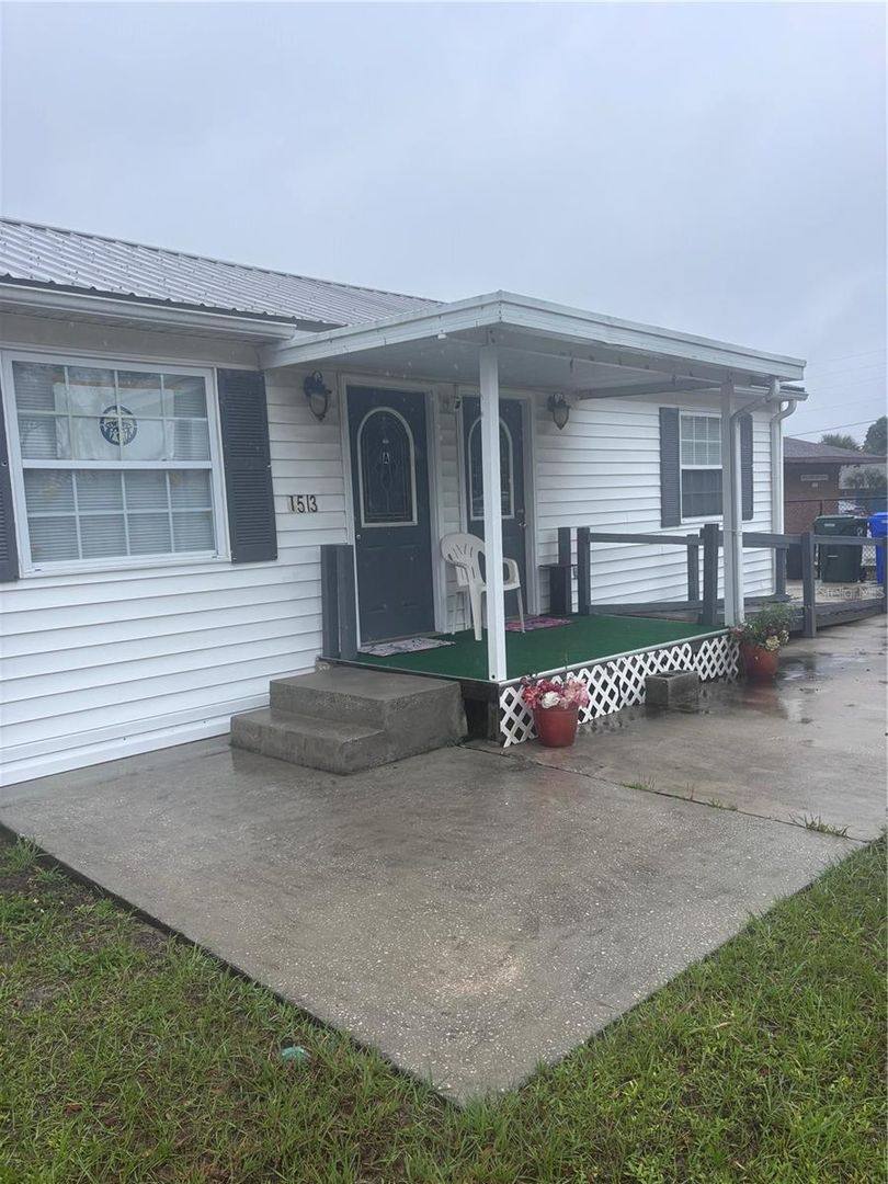 House for rent at 1513 N Central Ave, Kissimmee, FL 34741