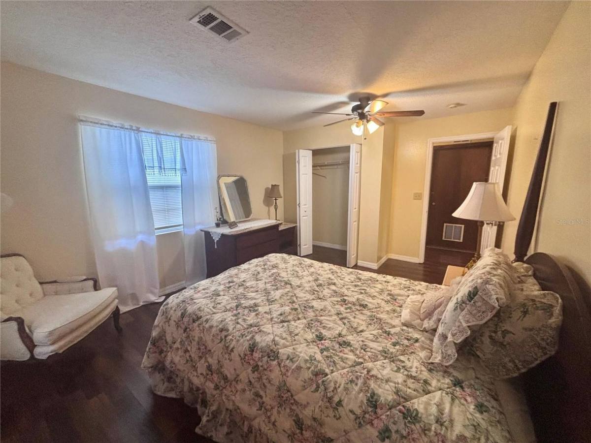 House for rent at 1513 N Central Ave, Kissimmee, FL 34741
