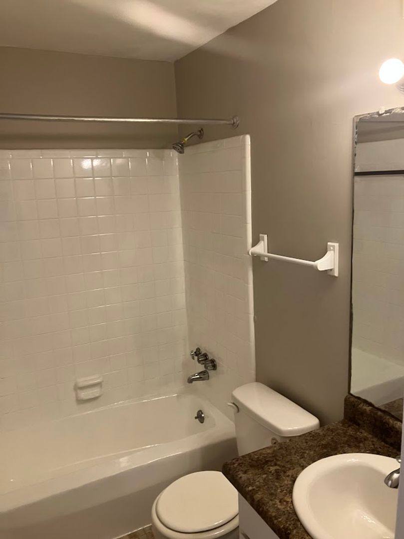 Apartment for rent at 241 Riley Ave, Macon, GA 31204