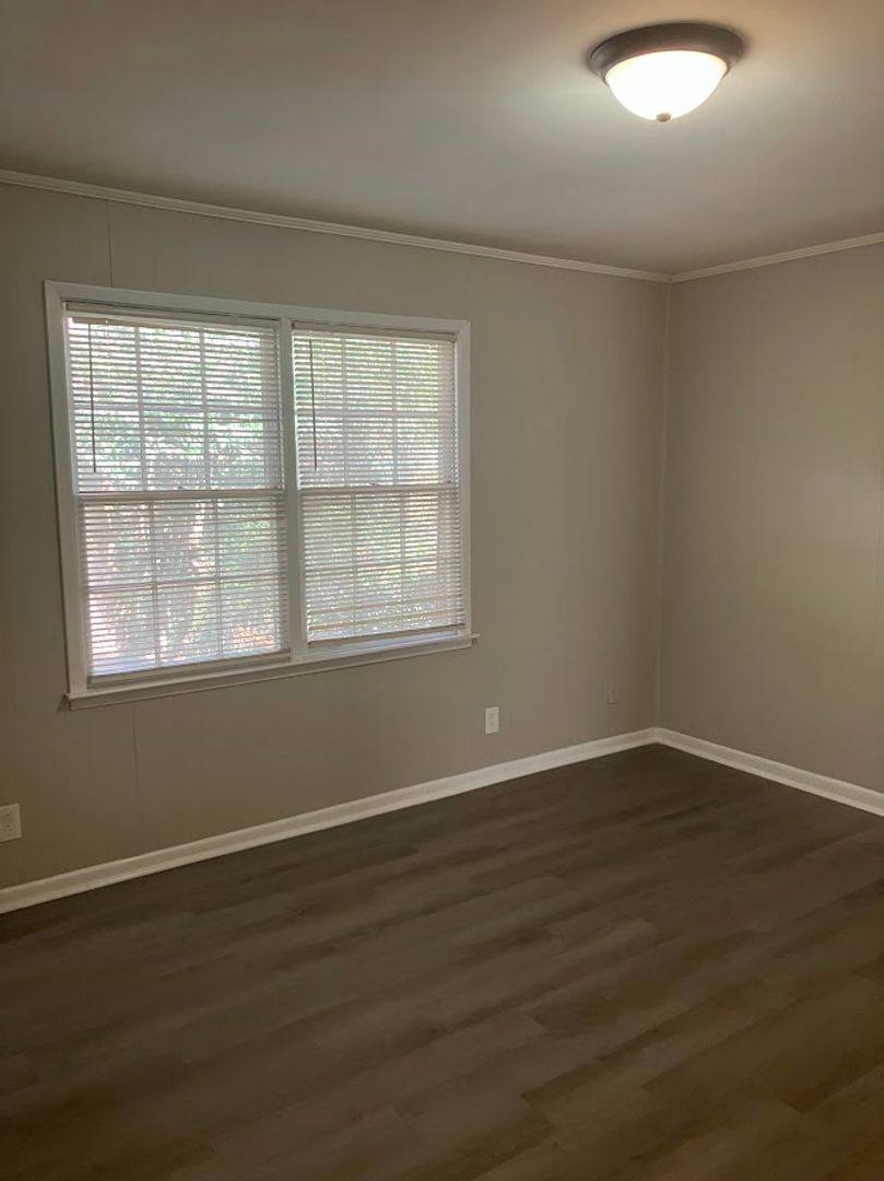 Apartment for rent at 241 Riley Ave, Macon, GA 31204