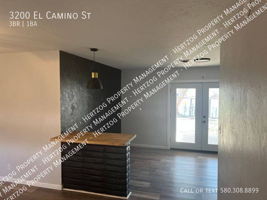 House for rent at 3200 El Camino St, Ponca City, OK 74604