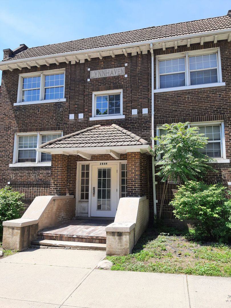Apartment for rent at 2845-2849 Mayfield Rd, Cleveland, OH 44118