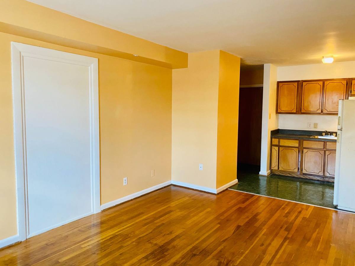 Apartment for rent at 3514 Park Ave, Richmond, VA 23221