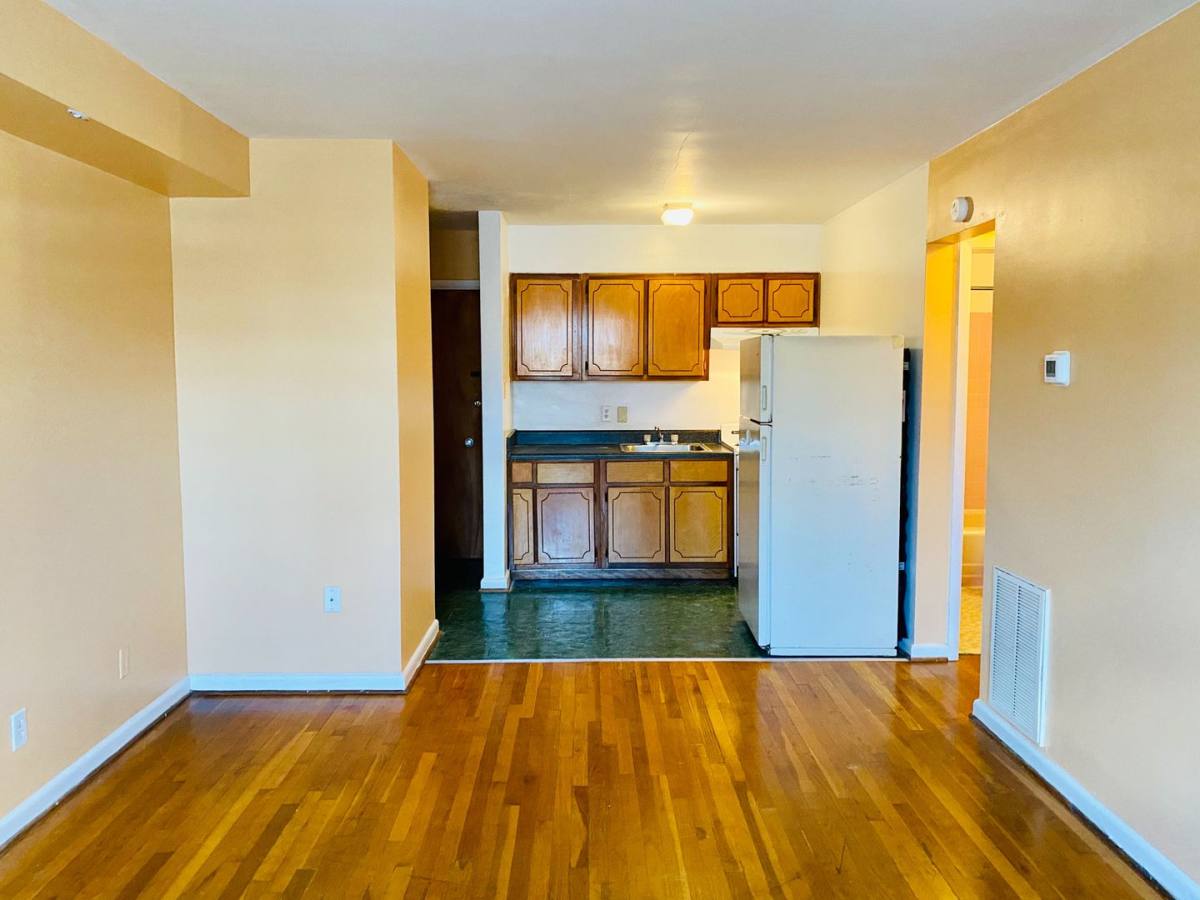 Apartment for rent at 3514 Park Ave, Richmond, VA 23221