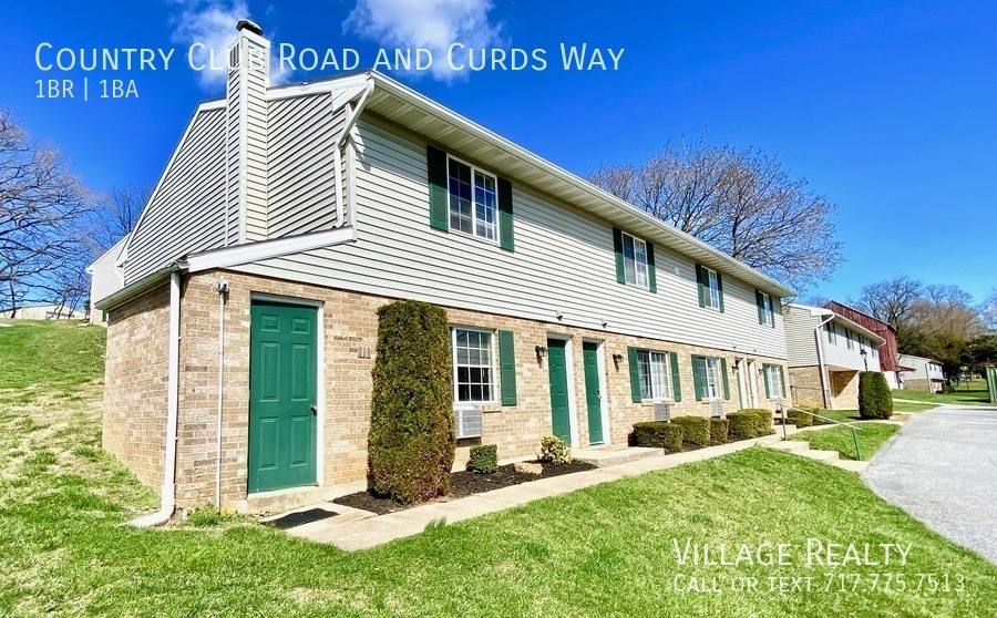 Apartment for rent at 681 Country Club Rd E, Red Lion, PA 17356