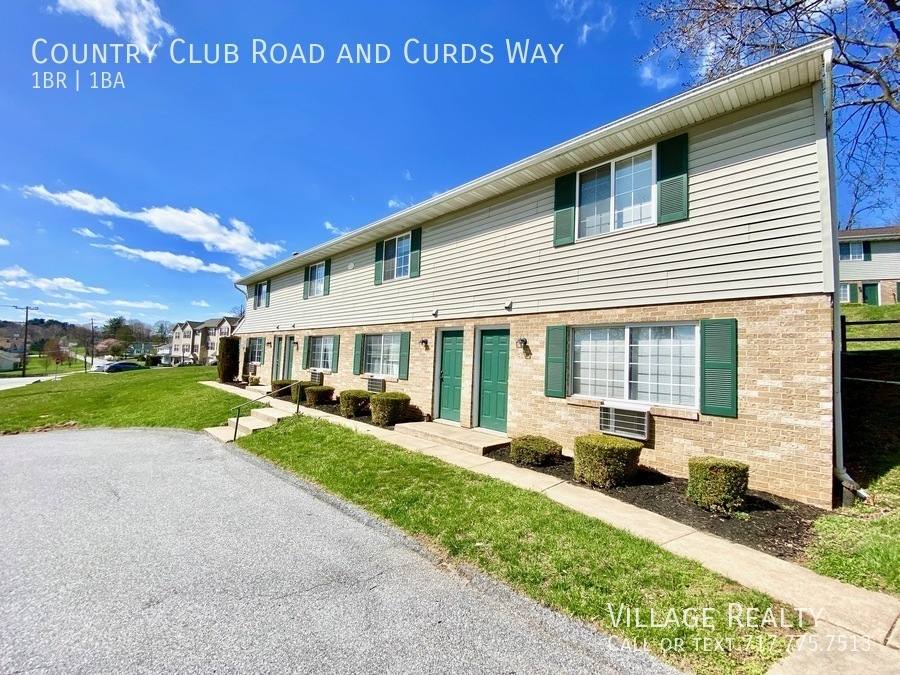 Apartment for rent at 681 Country Club Rd E, Red Lion, PA 17356