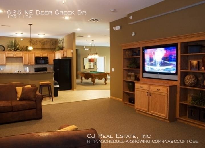 Apartment for rent at 925 NE Deer Creek Dr, Grain Valley, MO 64029