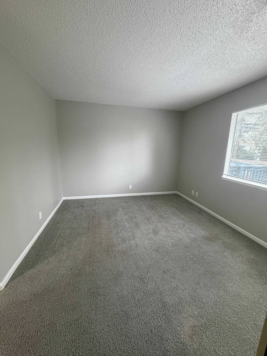 Apartment for rent at 2024 Sierra Rd #16, Concord, CA 94518