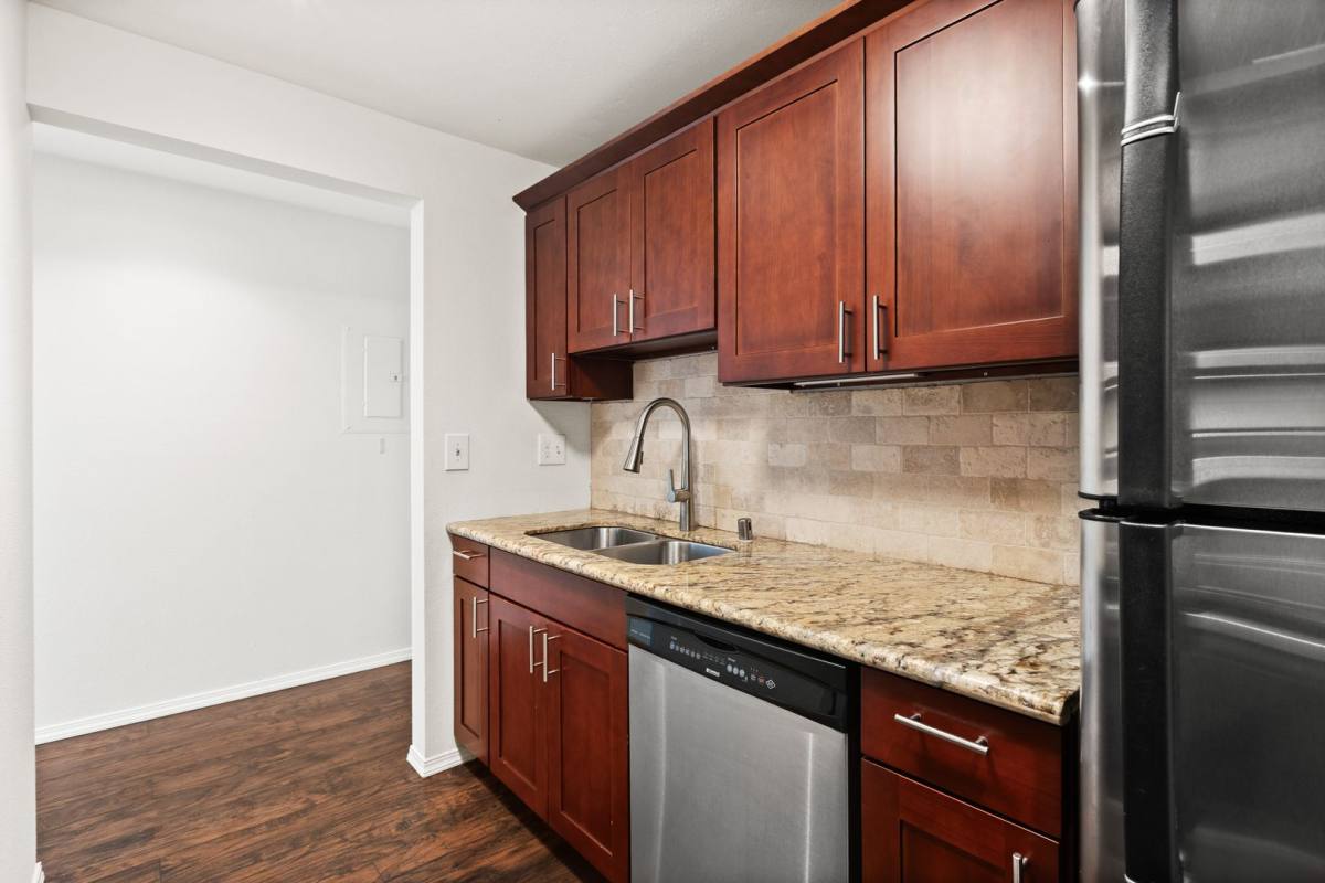 Condo for rent at 710 N 160th St, Seattle, WA 98133
