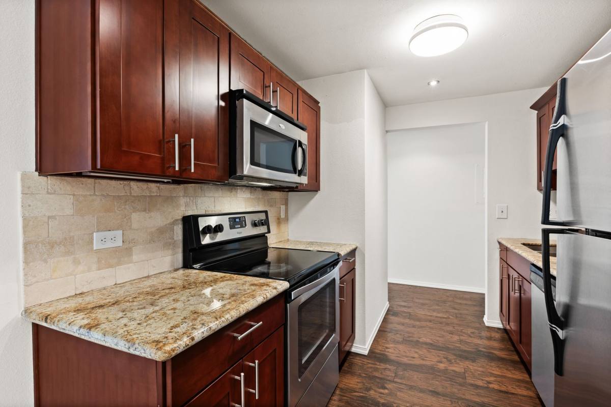 Condo for rent at 710 N 160th St, Seattle, WA 98133