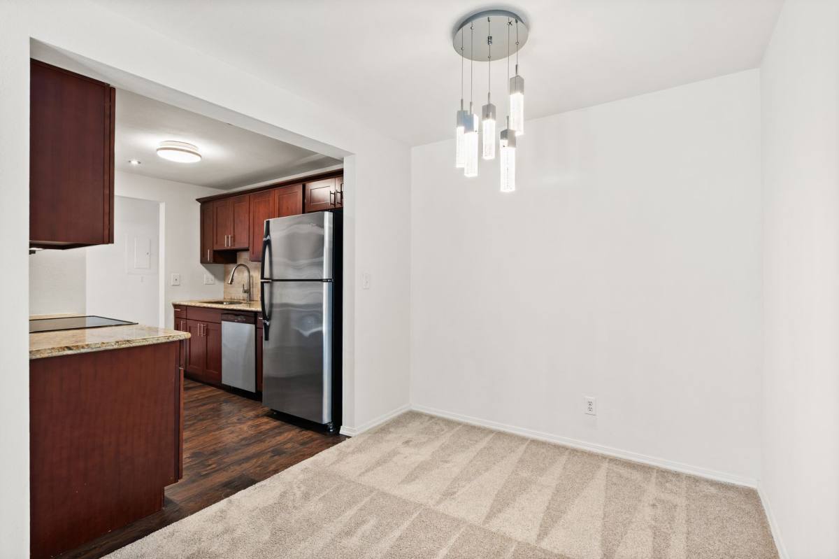 Condo for rent at 710 N 160th St, Seattle, WA 98133