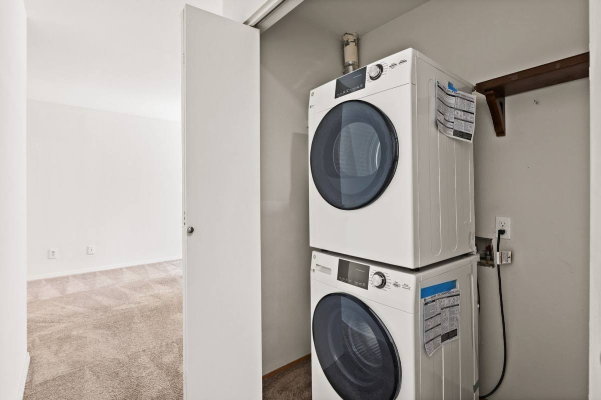 Condo for rent at 710 N 160th St, Seattle, WA 98133