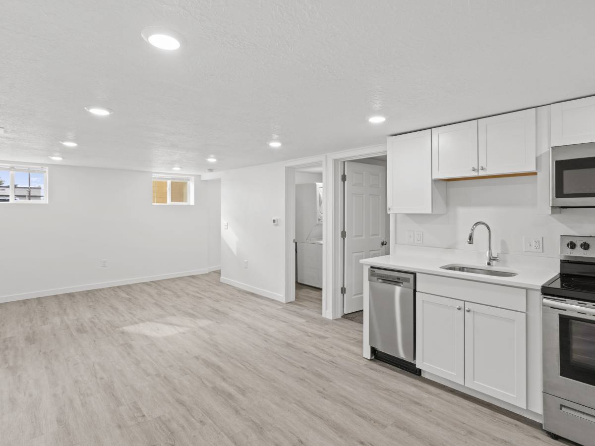 Townhouse for rent at 915 E 1300 S #3, Salt Lake City, UT 84105