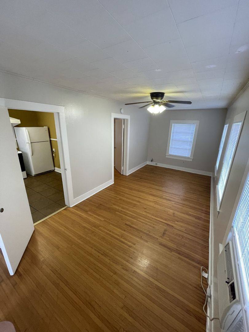 Apartment for rent at 609 Jefferson Blvd, Lafayette, LA 70501