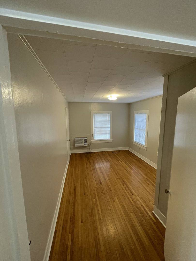 Apartment for rent at 609 Jefferson Blvd, Lafayette, LA 70501