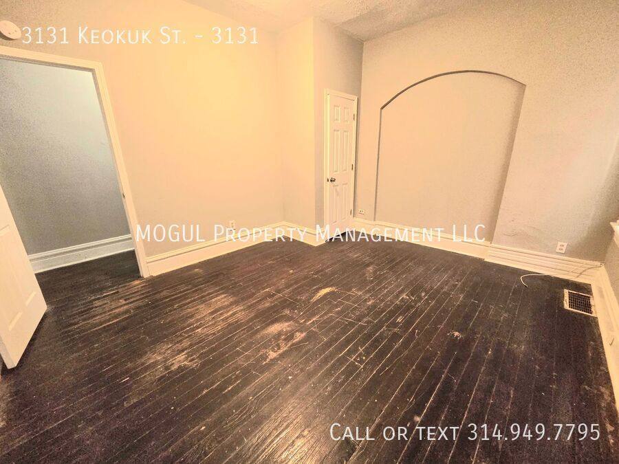 Apartment for rent at 3131 Keokuk St, Saint Louis, MO 63118