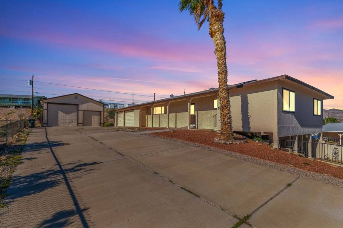 House for rent at 1453 Luna Lane, Bullhead City, AZ 86442