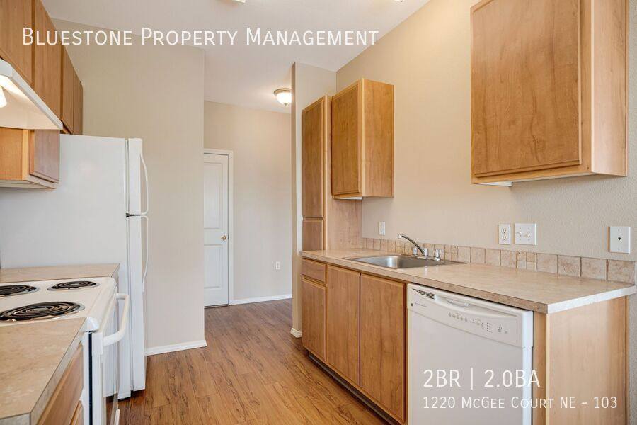 Apartment for rent at 1220 McGee Court NE #103, Salem, OR 97303