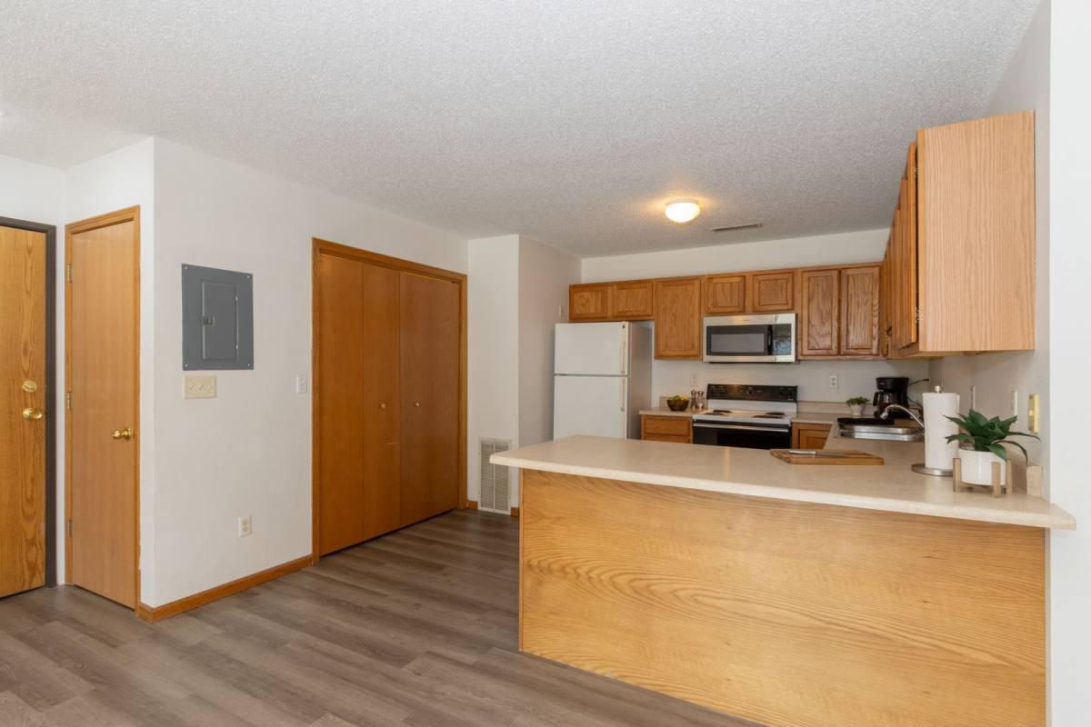 Apartment for rent at 531 - 627 Potter St, Tiffin, IA 52340